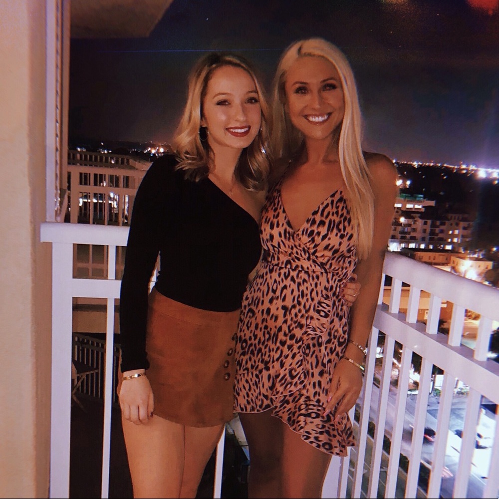 Meet your Posher, Karina